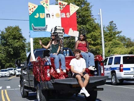 This year’s floats celebrated different countries around the world.