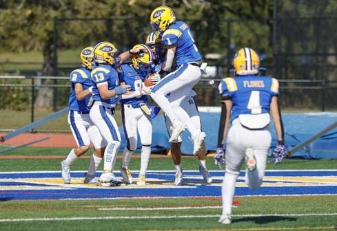 The Jets defeated Roosevelt High School with a final score of 34-0. 