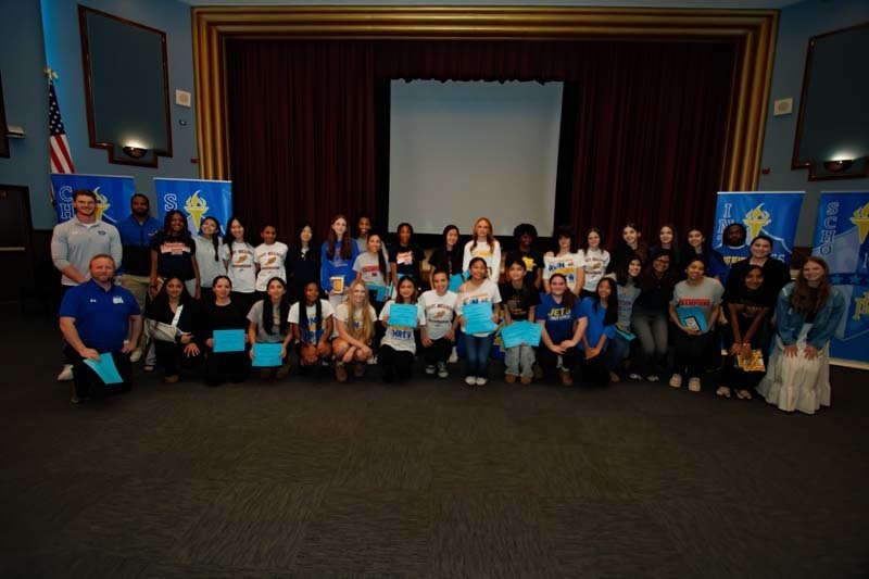 The event celebrated the dedication and achievements of the school’s winter sports teams.