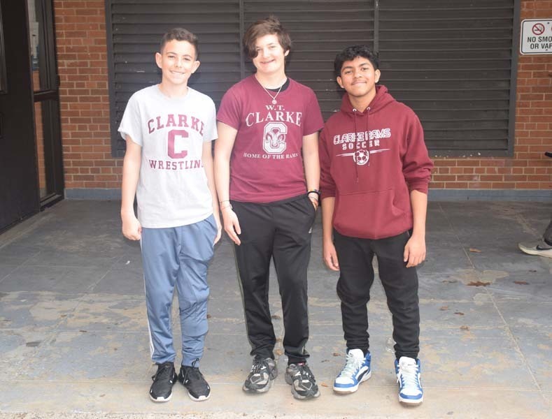 Students at W.T. Clarke Middle School in East Meadow partnered with Rock CAN Roll, Inc. to pack 750 lunches for individuals and families in need. 