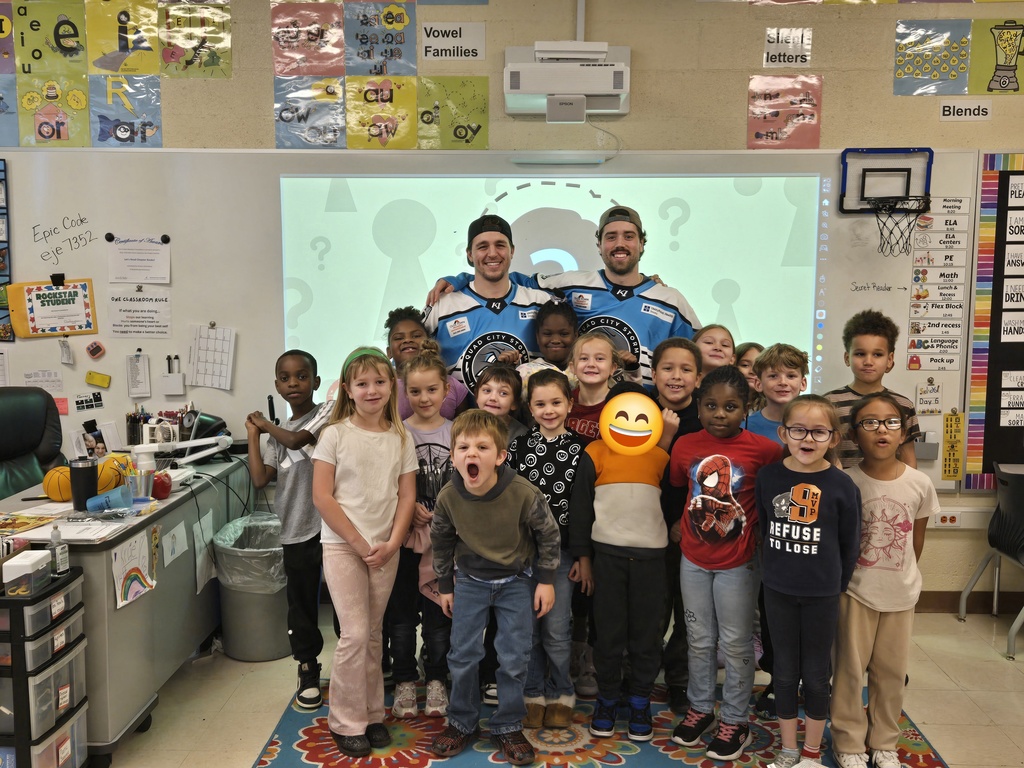 Class photo with players