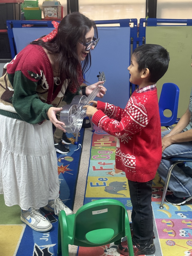 Students enjoying Music Therapy 