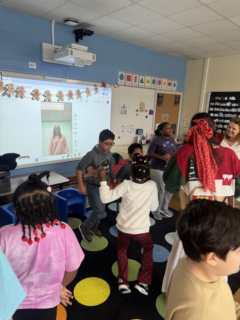 Students enjoying Music Therapy 