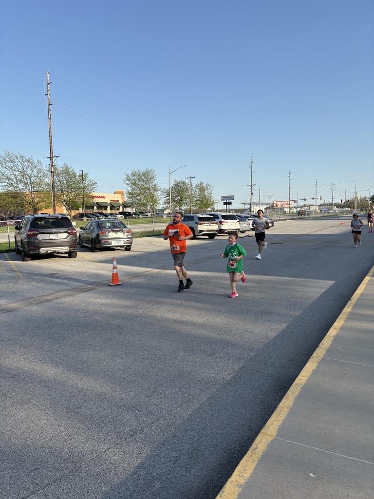 Participants of Girls On The Run Team 