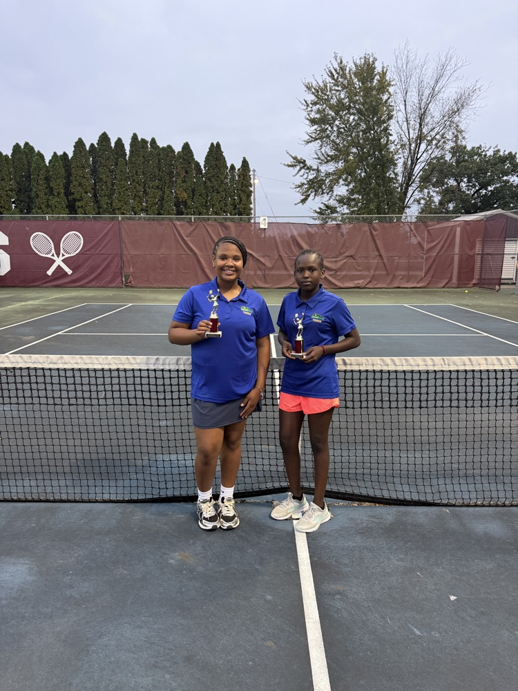photo of tennis athletes