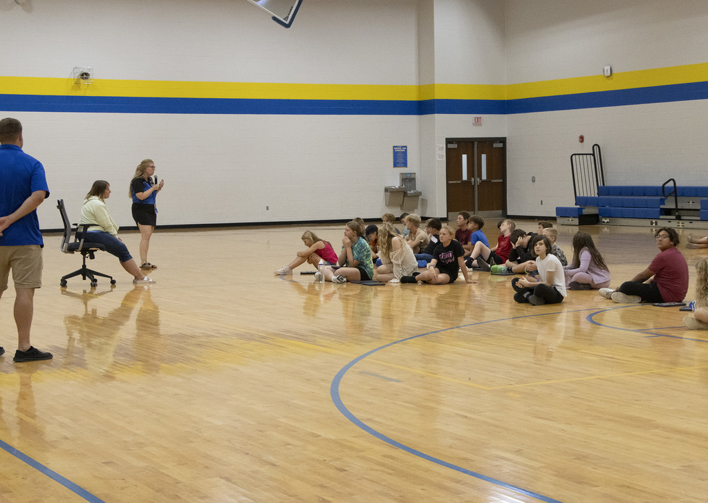 ENMS-6th-Grade-Orientation-4