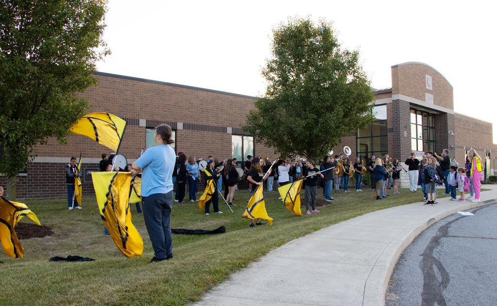 WC-ENHS-Band-Greeting-1