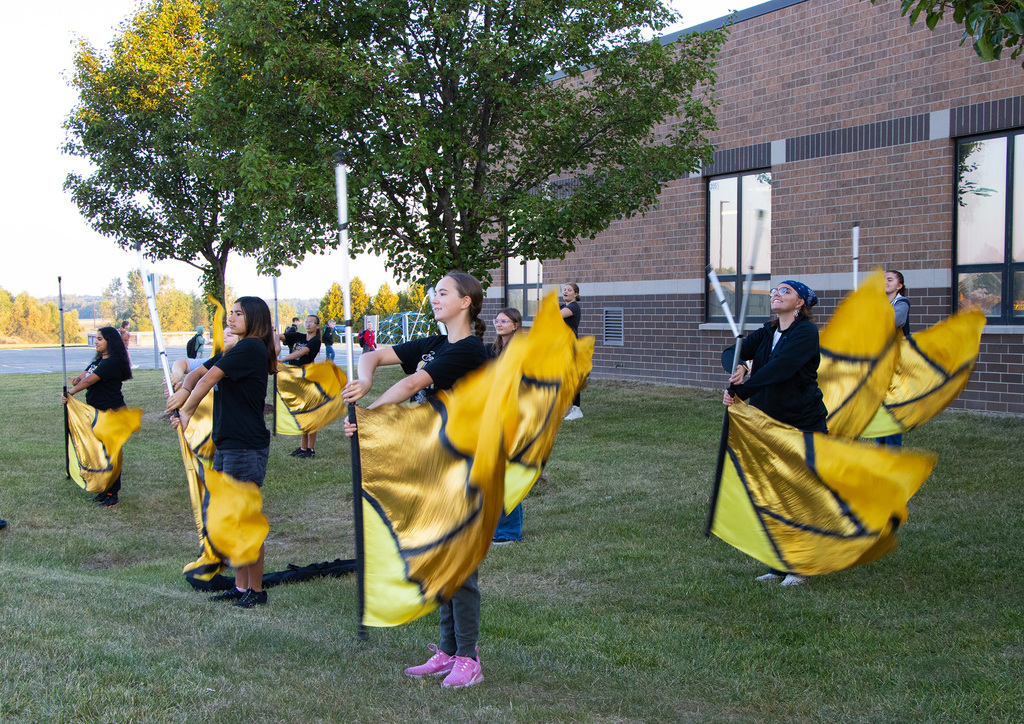WC-ENHS-Band-Greeting-7