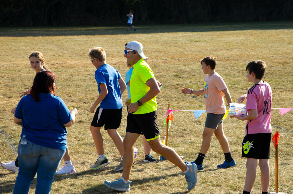 Avilla-Family-Walk-A-Thon-9