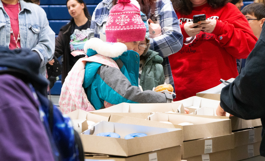 WC-Donuts-With-Grown-Ups-5