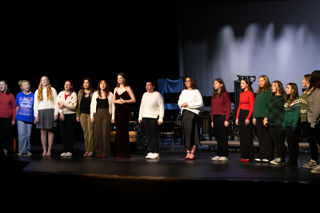 ENHS-Holiday-Concert-2