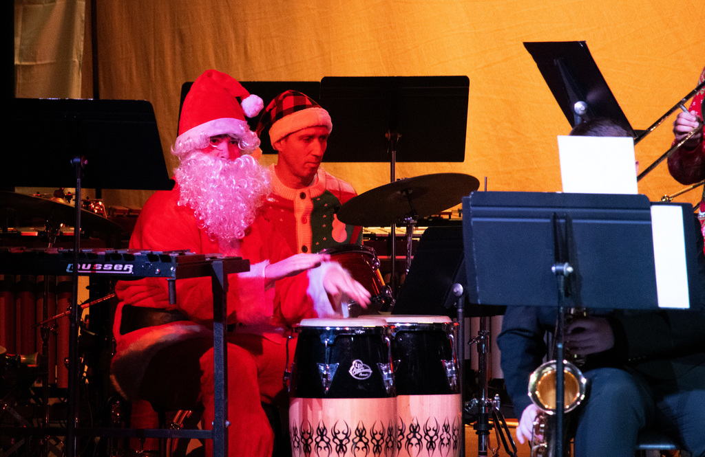 ENHS-Holiday-Concert-9