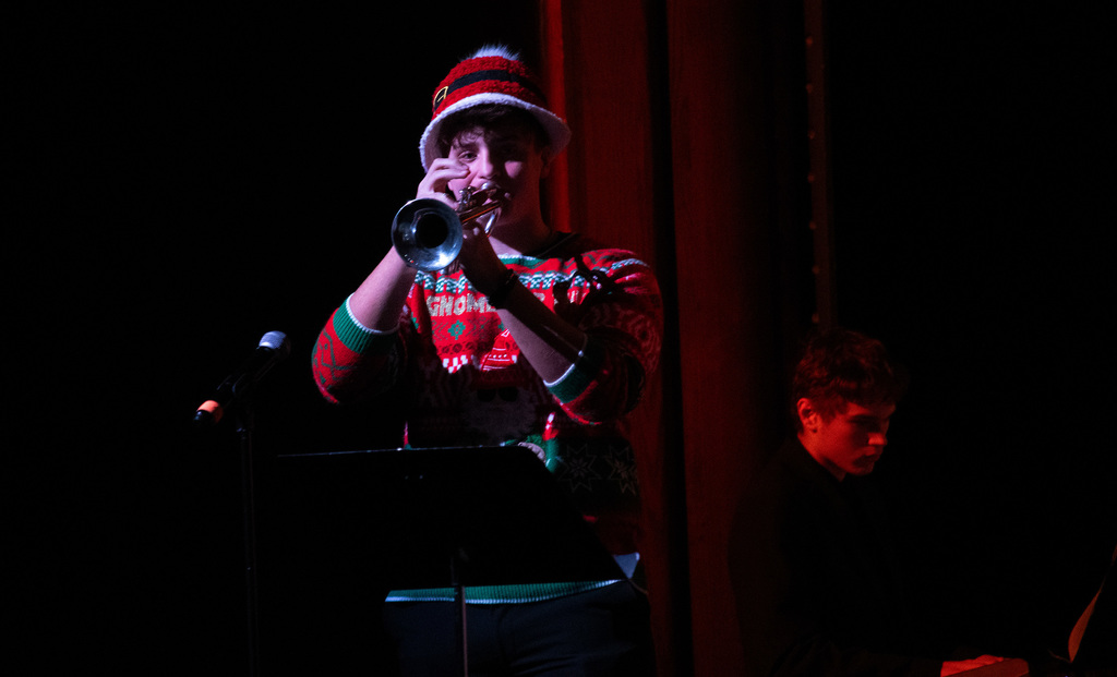 ENHS-Holiday-Concert-17