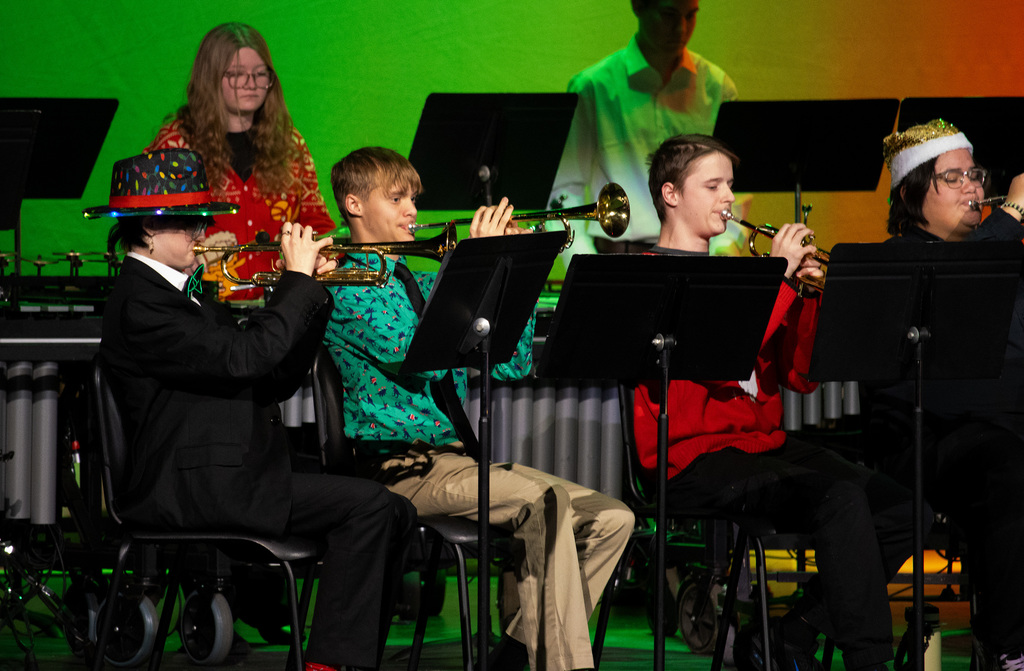 ENHS-Holiday-Concert-22
