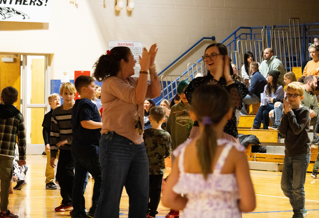 Avilla-School-Dance-7