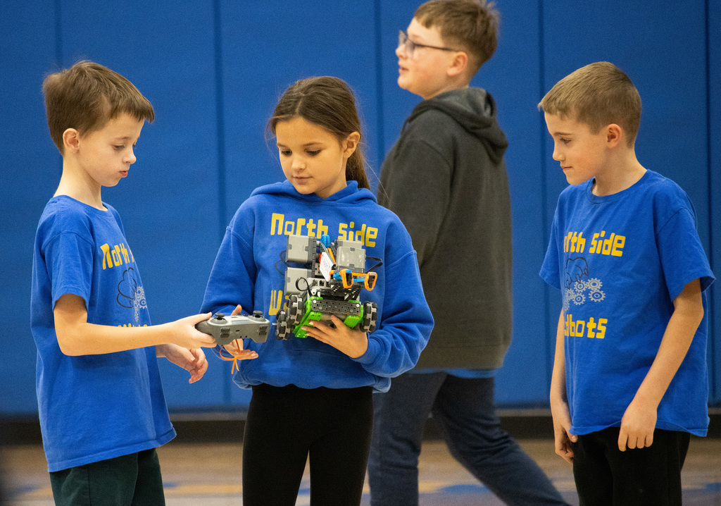 EN-Elementary-Robotics-Night-1