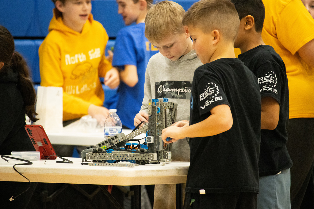 EN-Elementary-Robotics-Night-3