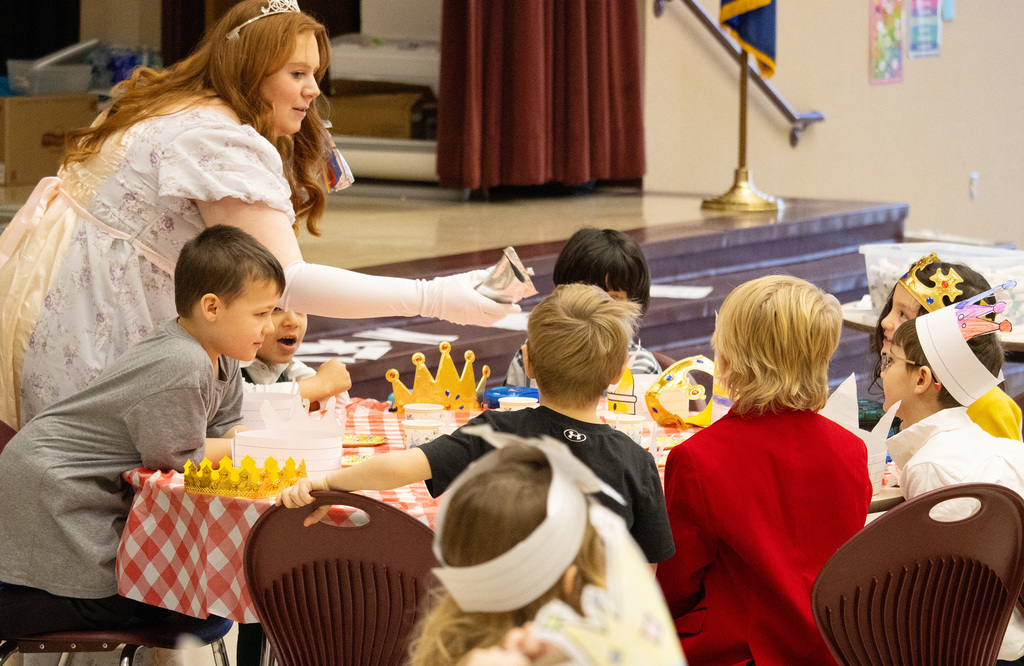 North-Side-Royal-Party-13