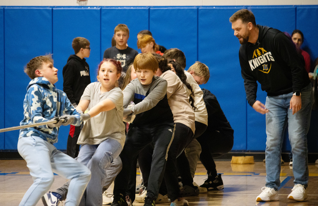 ENMS-Tug-Of-War-Competition-3