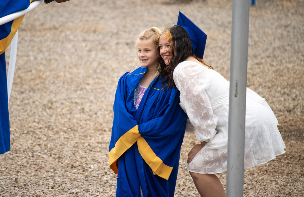 EN HS Seniors