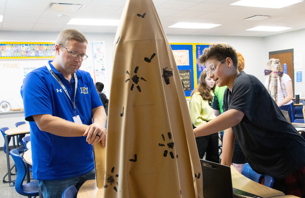 ENMS Native Gallery Walk