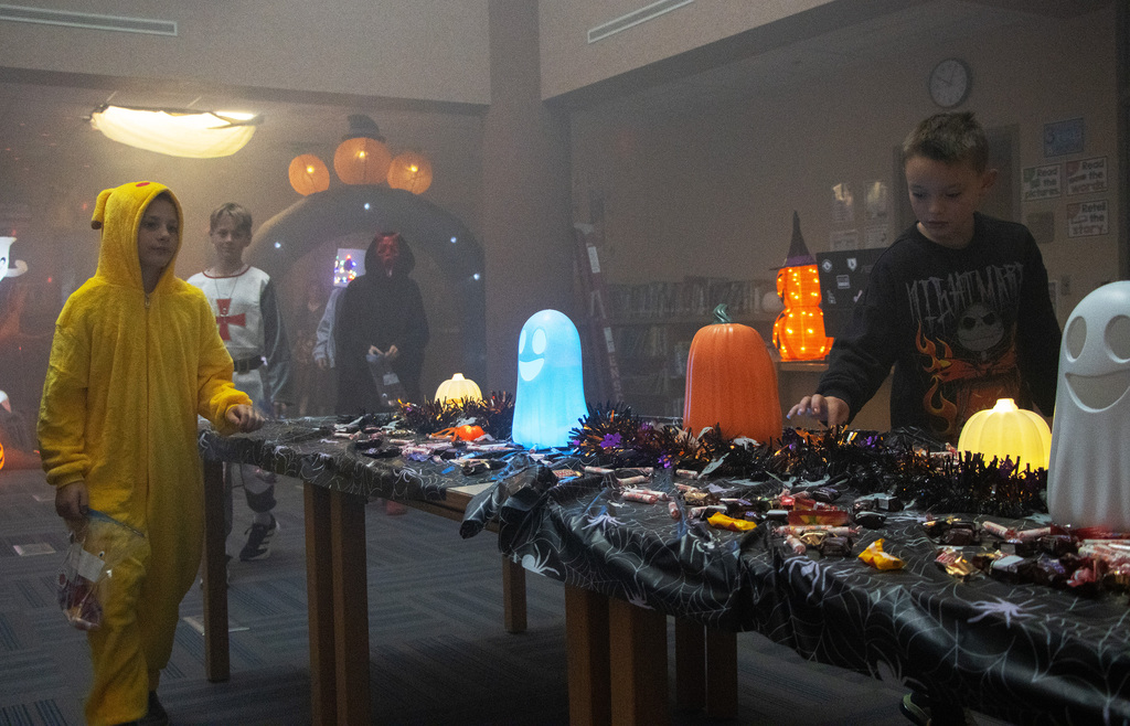 Avilla Halloween Parade