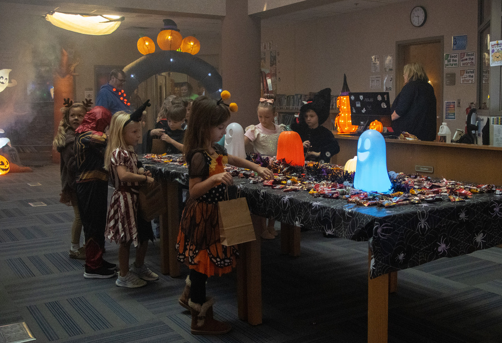 Avilla Halloween Parade