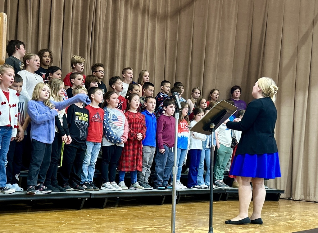 students singing