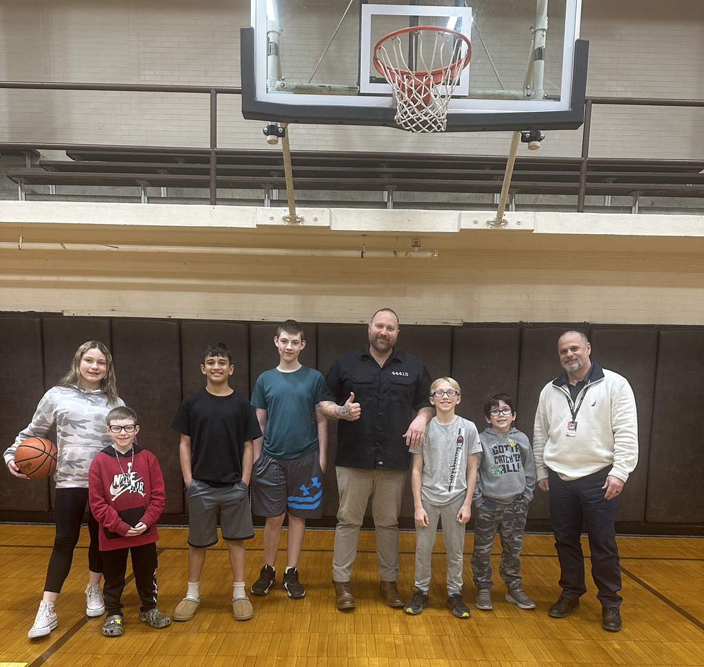 united way mentorship program with students and adults