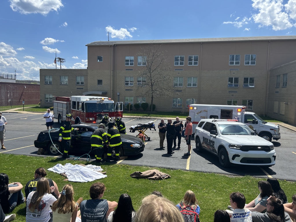 prom mock crash demonstration
