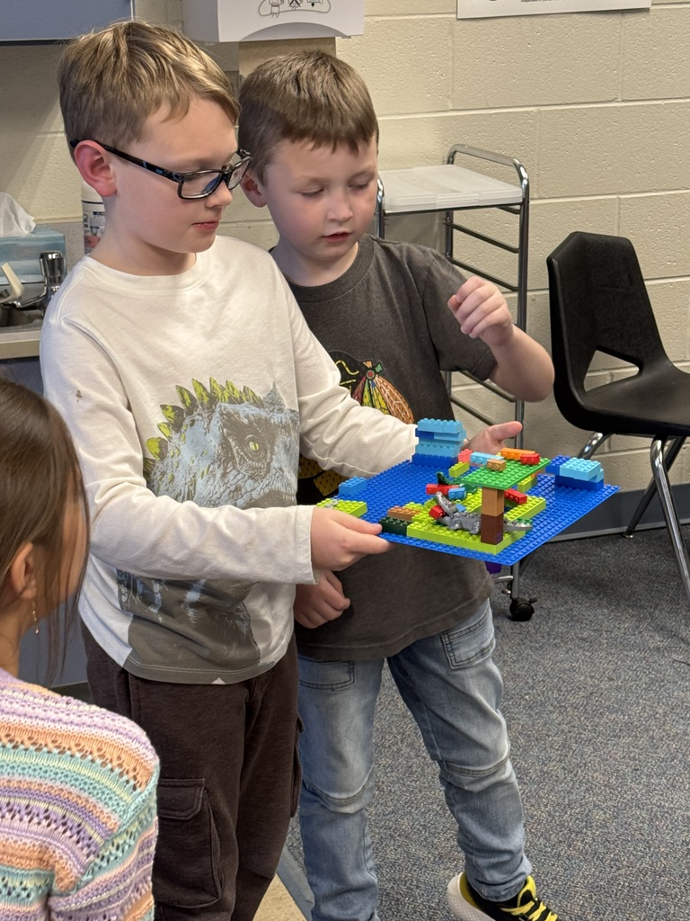 Animal habitats with lego