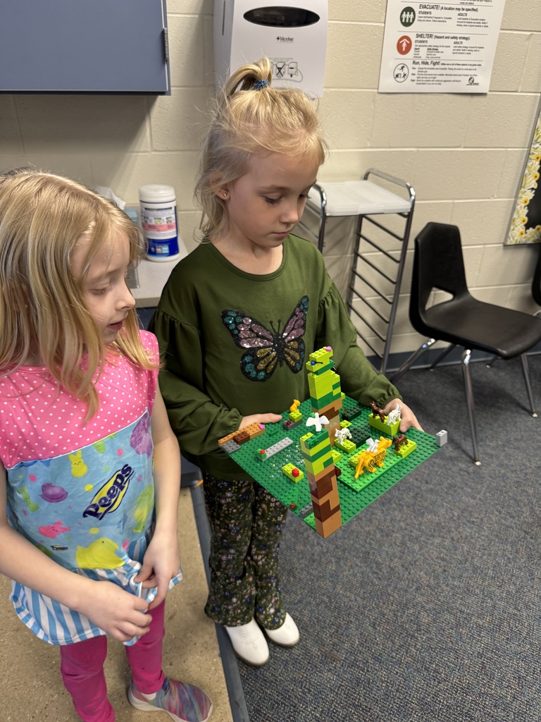 Animal habitats with lego