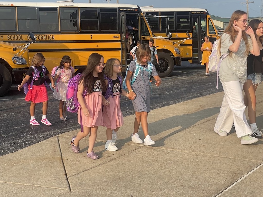Students leaving bus