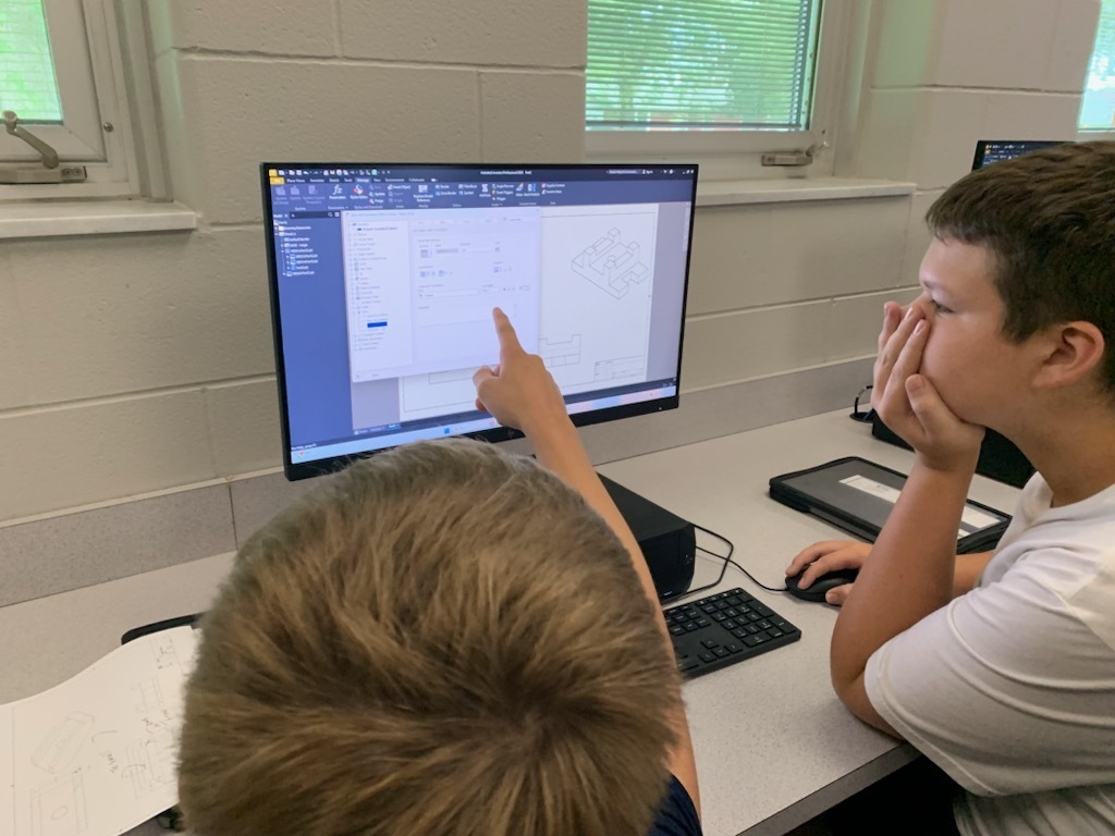 Students in new computer lab