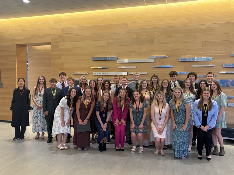 Top 10 graduates group photo
