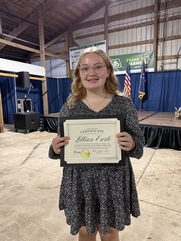 Lilli Earle Recognized for KVREMC Board
