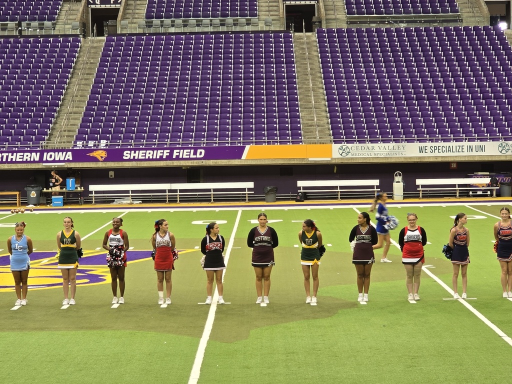 shrine bowl cheerleaders