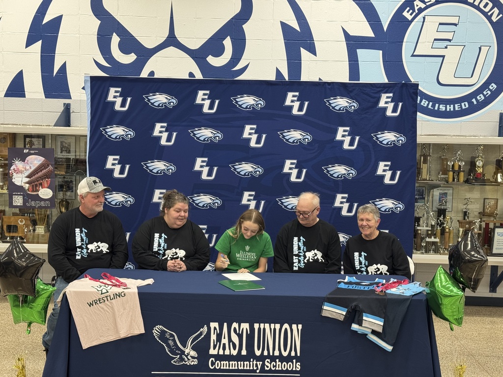 Quynn Foster Signing