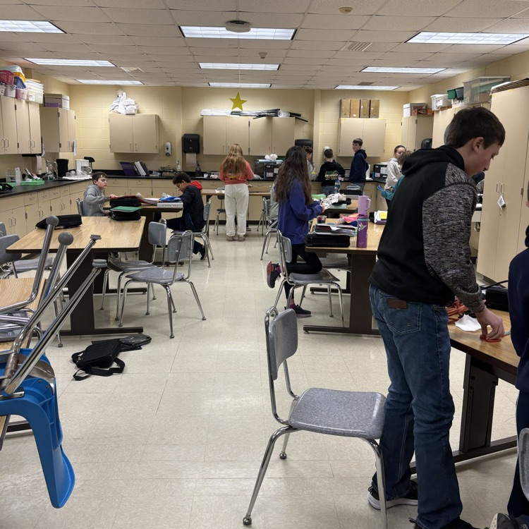 6th graders work on engineering principles in science class