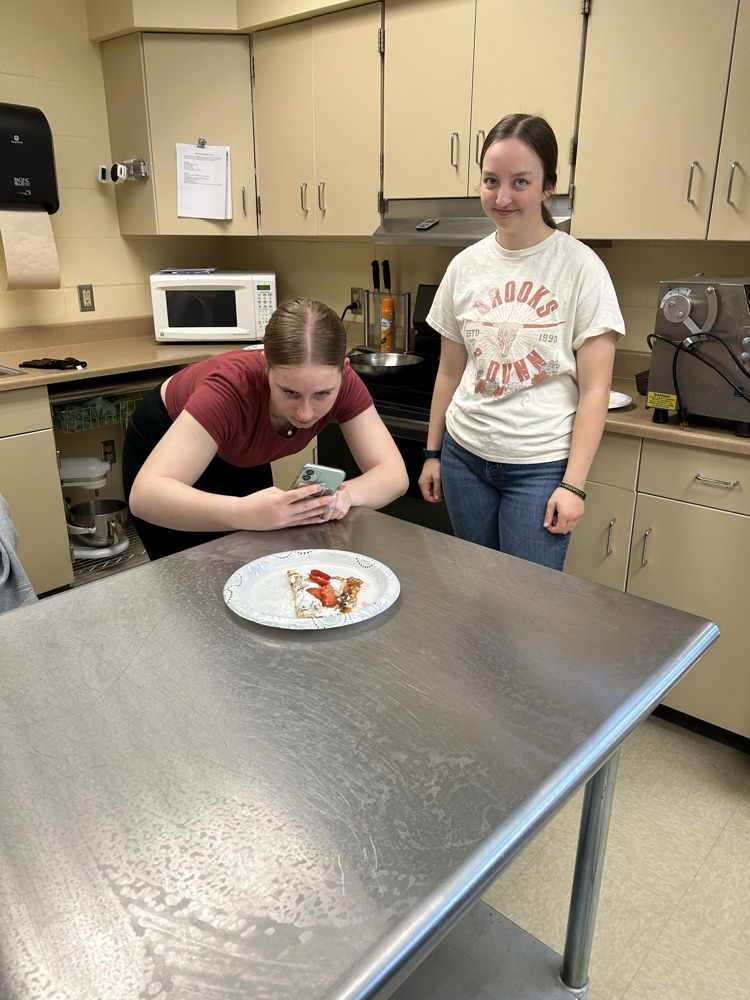 Student filming crepe