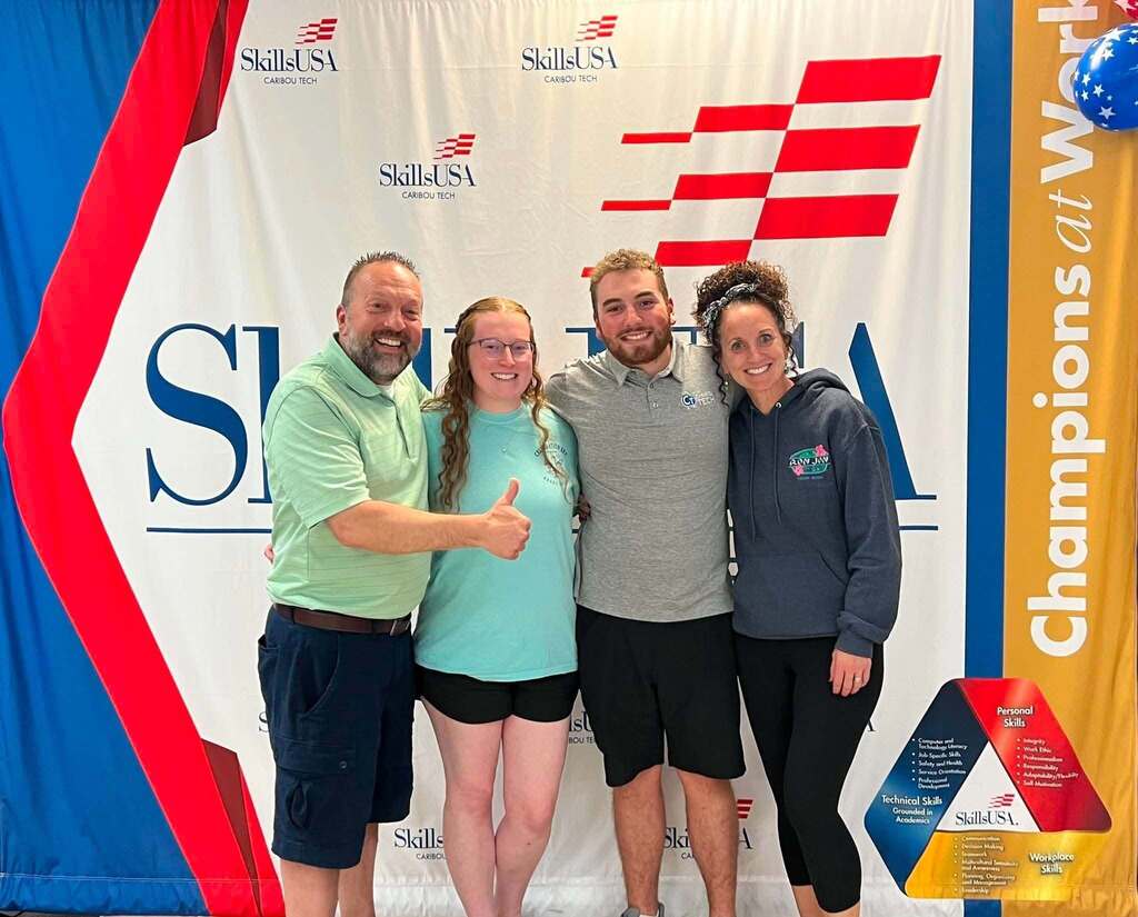 Brady wins silver