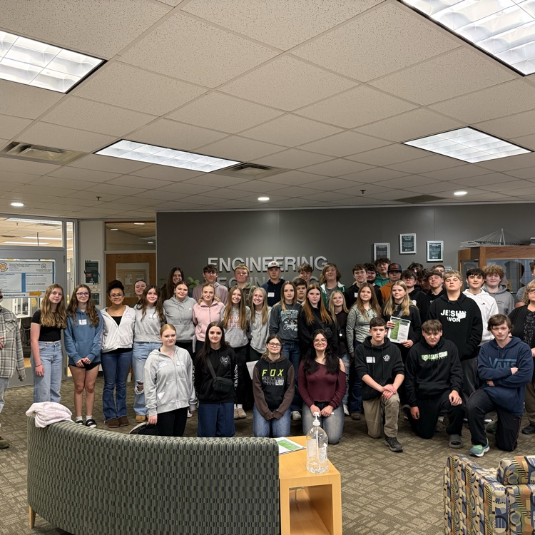 Freshman class enjoys Washington State visit day!