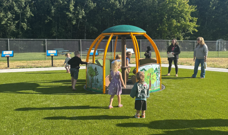 children learning the we-go-round