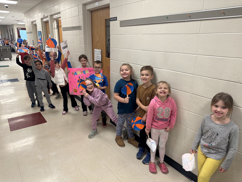 EES Basketball Parade