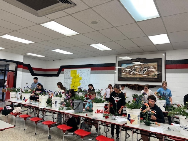 EHS students create floral arrangements