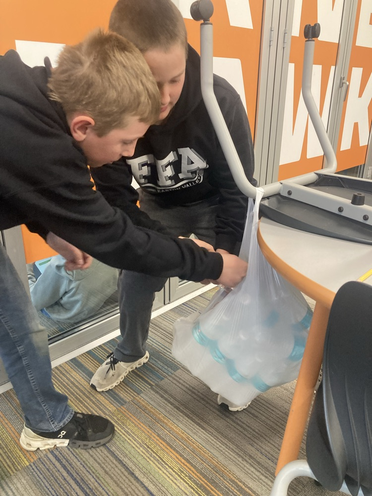 Testing the tensile strength of a plastic bag 