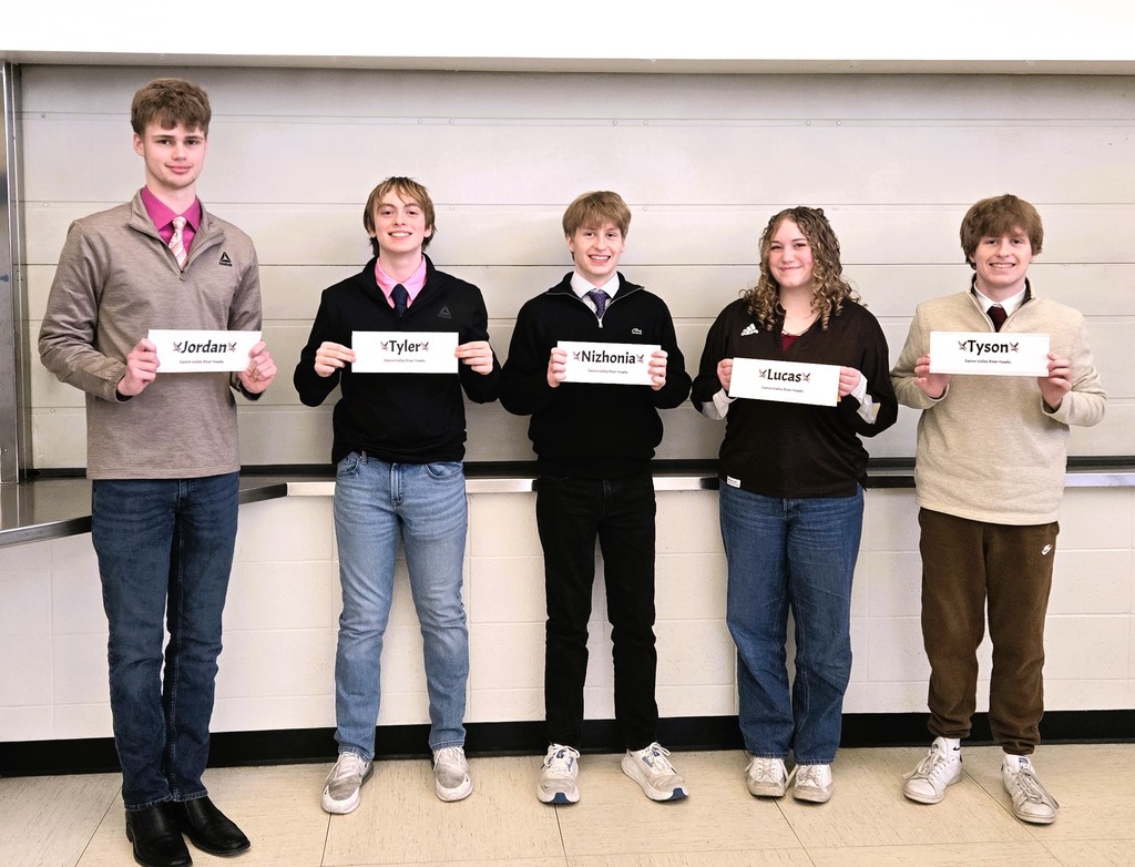 EV Quiz Bowl Team Continues to Dazzle