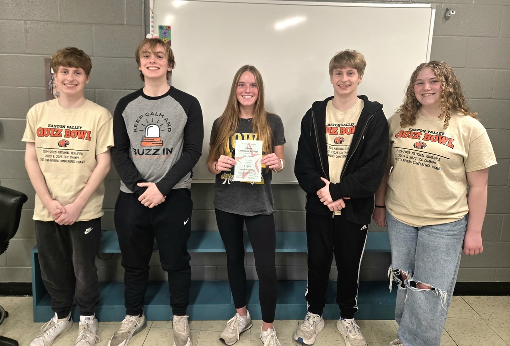 Quiz Bowl Scholarship Presentation