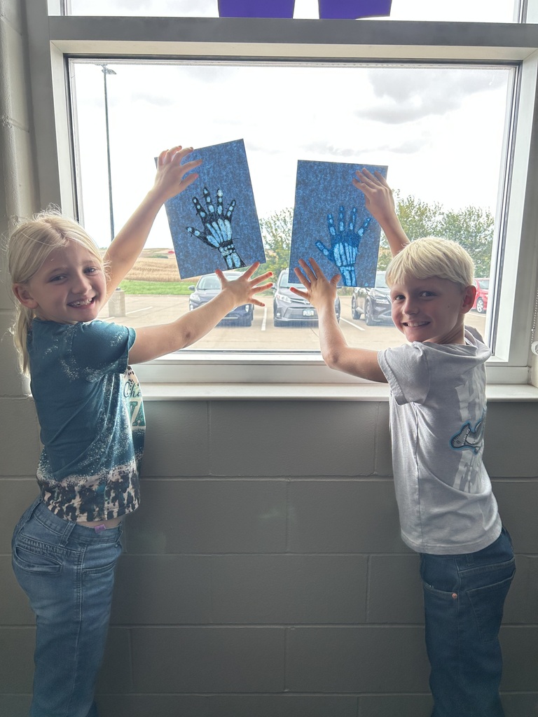 Our third graders have been learning all about the Skeletal System in ELA! On Friday, we explored the bones in our hands and created our very own “x-rays.” Check out our cool creations!