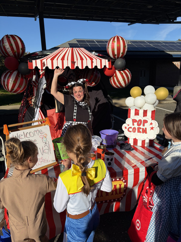 Carnival Trunk